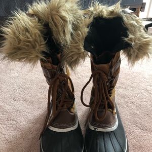 Winter boots
